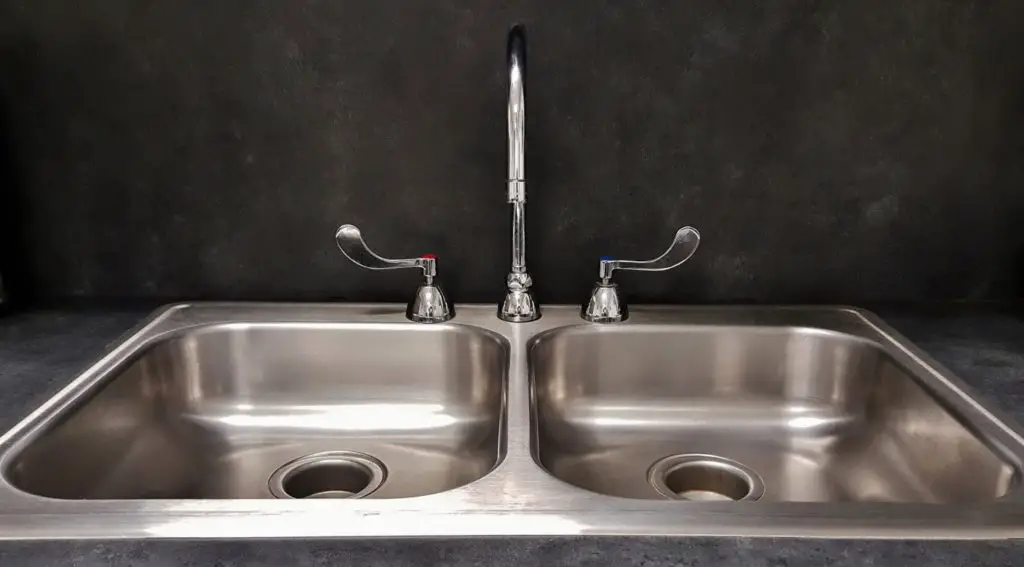 Drop-in or Overmount Stainless Steel Kitchen Sink